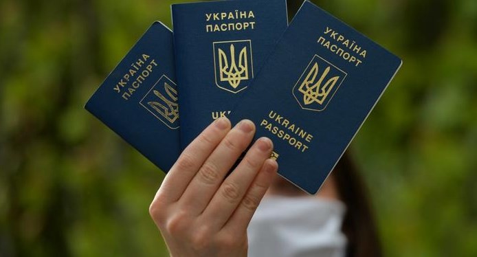 В Україні хочуть узаконити подвійне громадянство, але не для всіх