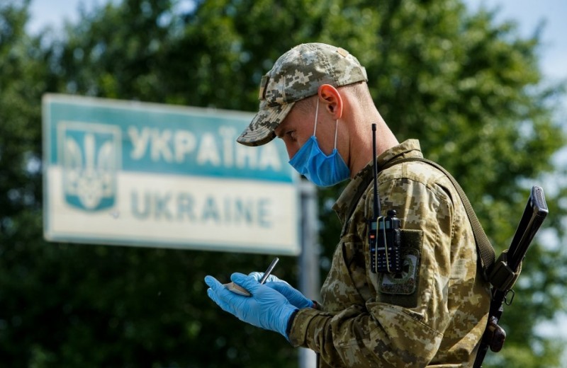 Умови в’їзду в Україну посилили: тільки з ПЛР-тестом