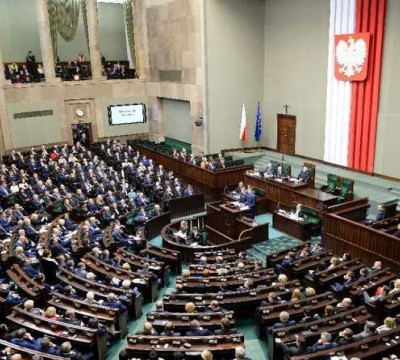 У Сенаті Польщі ухвалили резолюцію на підтримку України