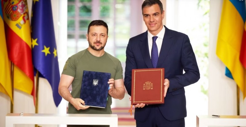 Зеленський прибув до Португалії: країни підписали безпекову угоду